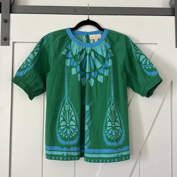 Sheridan French Green Blue Ikat Short Sleeve Top - Picture 3 of 9